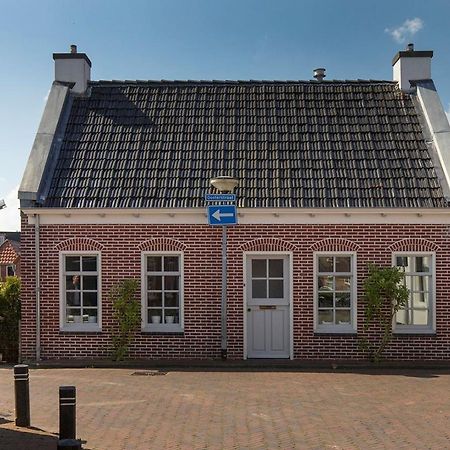 Karakteristiek Huis In Centrum Winsum Met Nieuwe Badkamer Εξωτερικό φωτογραφία