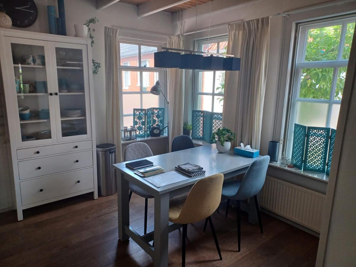 Karakteristiek Huis In Centrum Winsum Met Nieuwe Badkamer Εξωτερικό φωτογραφία