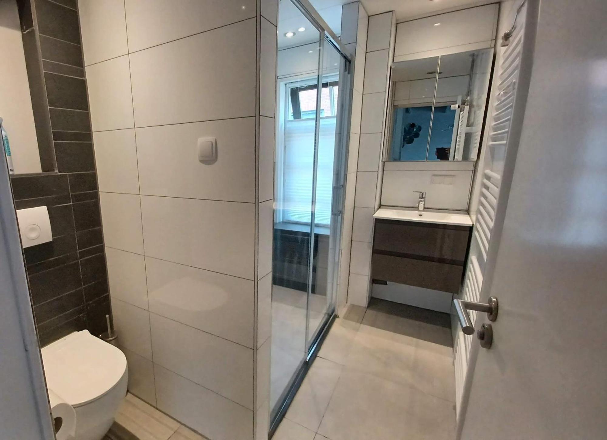 Karakteristiek Huis In Centrum Winsum Met Nieuwe Badkamer Εξωτερικό φωτογραφία